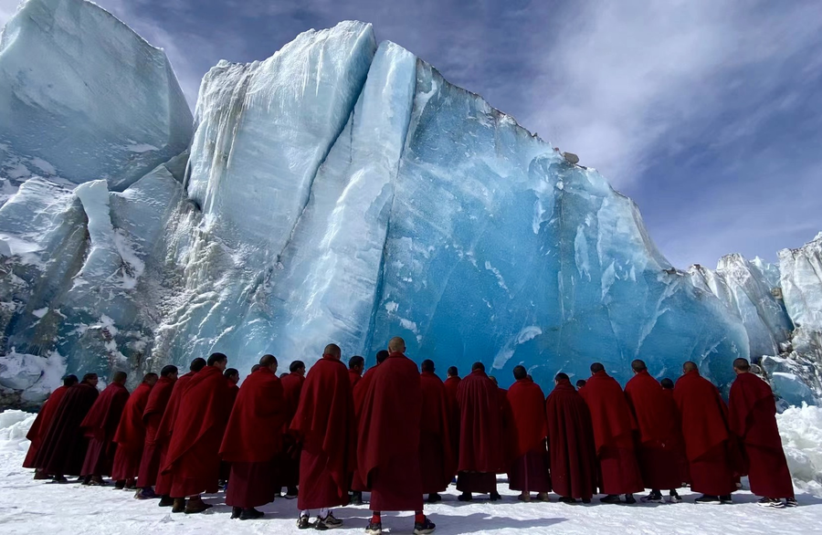 Laigu Glacier